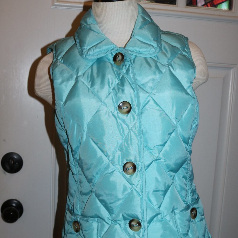 Talbots ice blue quilted puffer vest size small very pretty